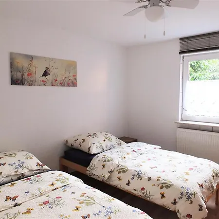 Ferienhaus Birdsgarden - a45303